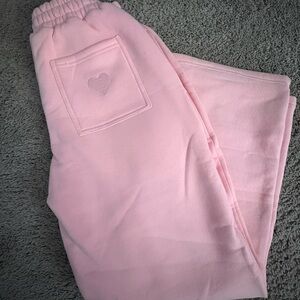 Women's Wide Leg Sweatpants with Heart Patch - Pink